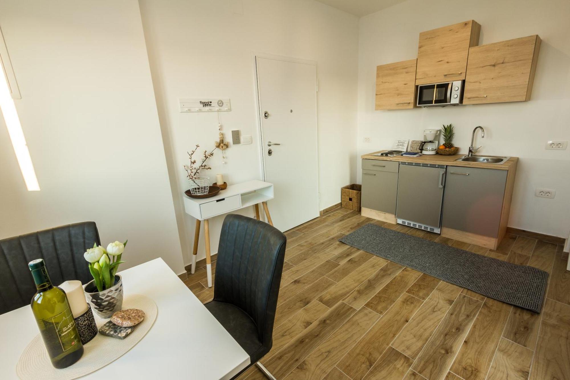 2Bfree Apartments สตินิกา ภายนอก รูปภาพ